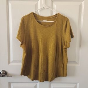 Old Navy Mustard Everywhere Tee Large Petite